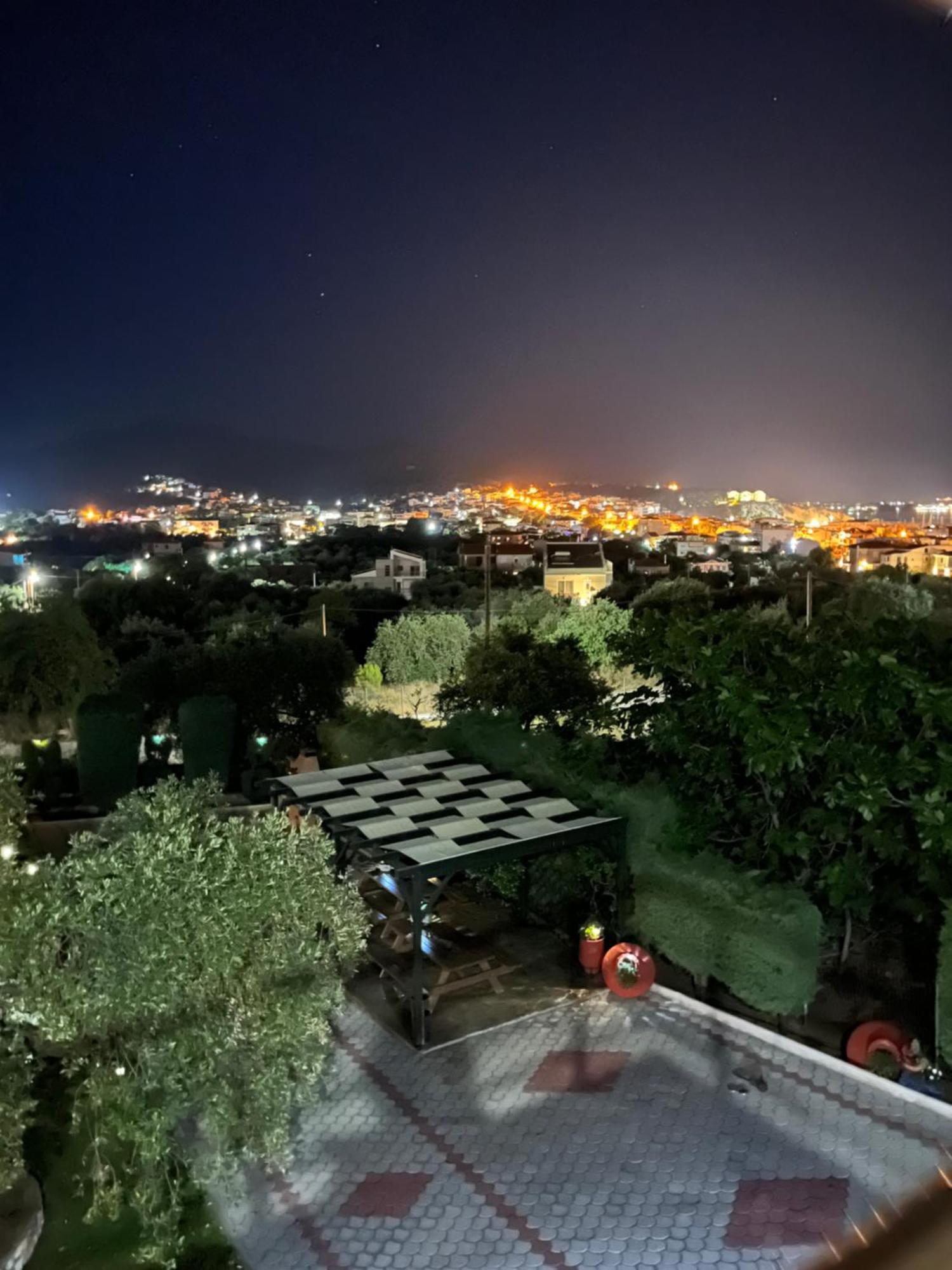 En Ethria Apartment ลิเมนาเรีย ภายนอก รูปภาพ